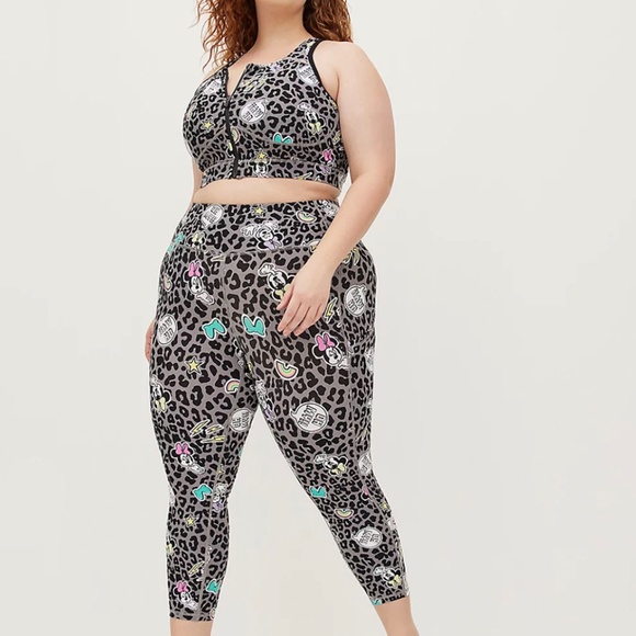 SET: Torrid Disney Minnie Mouse Leopard Grey Sports Bra/Cropped Legging 2X - Picture 13 of 14